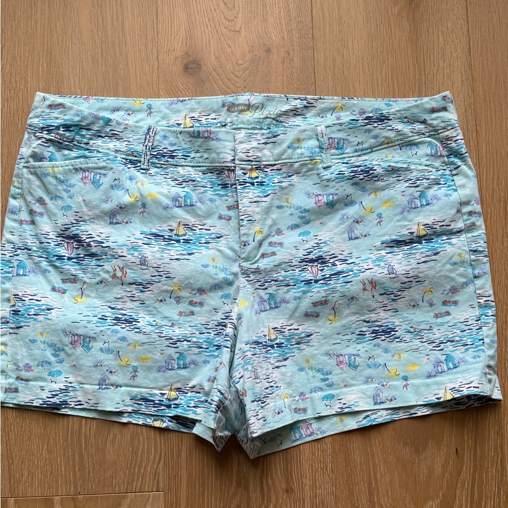 Old Navy Women’s Shorts Size 16 – Set of 3, Blue Shades, Prints & Solid - Picture 2 of 4